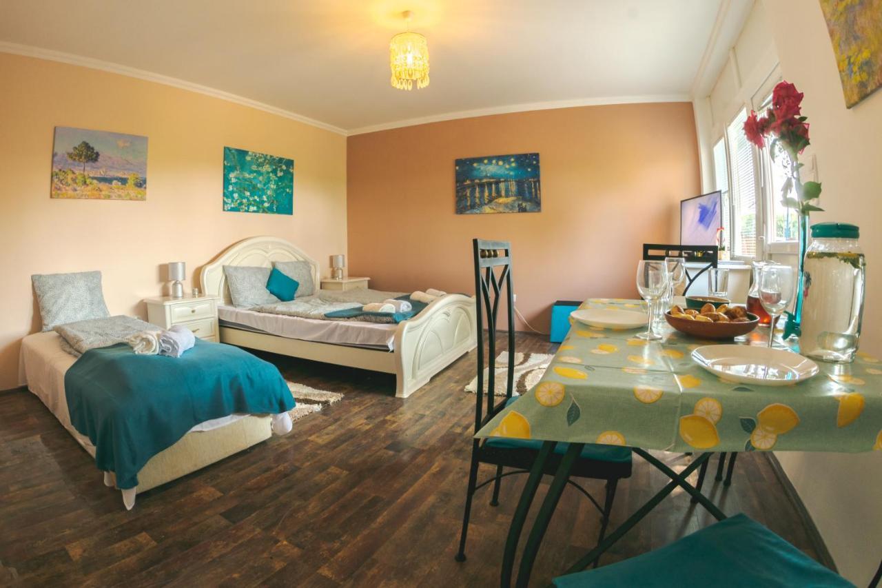 Linett Apartman Hajdúszoboszló Exterior foto