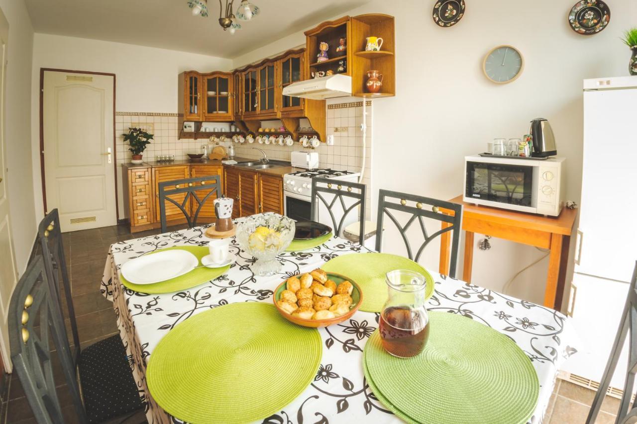 Linett Apartman Hajdúszoboszló Exterior foto